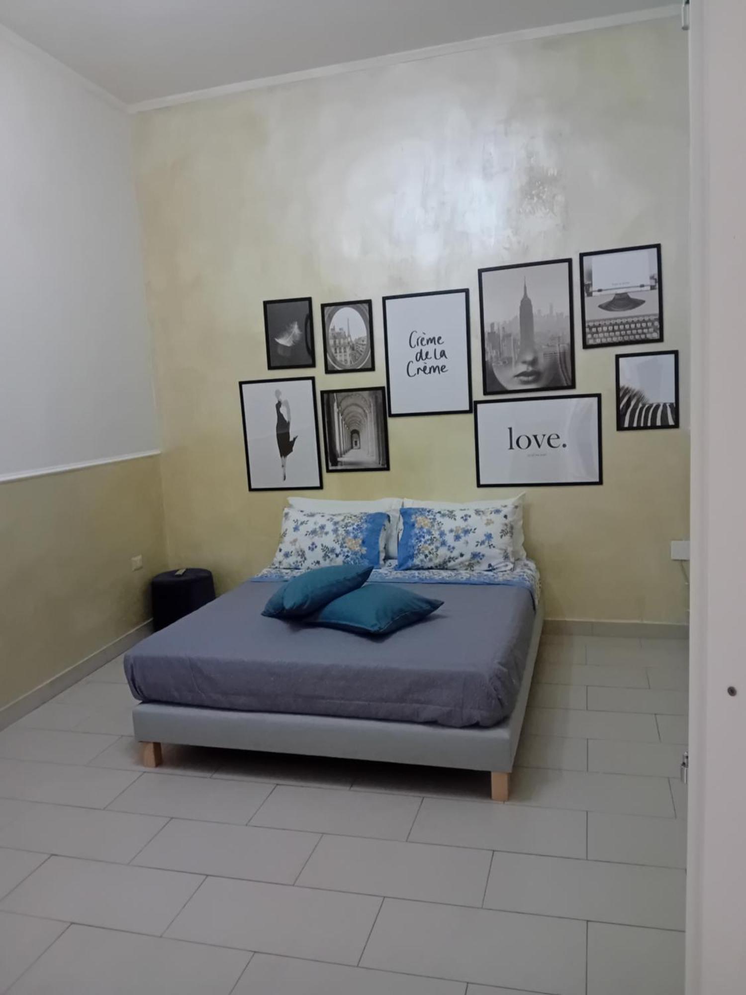 Apartamento House Gioia Nápoles Exterior foto